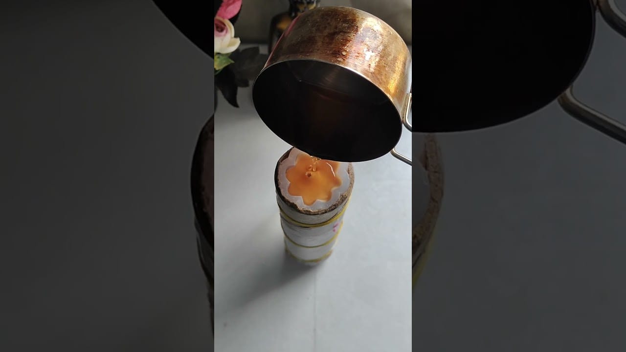 Comeback ho to aisa 😌 | Asthetic Homemade Candle | #shorts #candlemaking  #viral #flowerpillarcandle